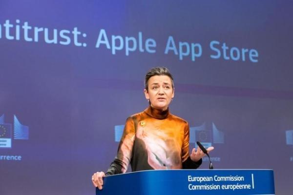 Executive Vice President Margrethe Vestager speaking at a press conference on the Apple Antitrust case